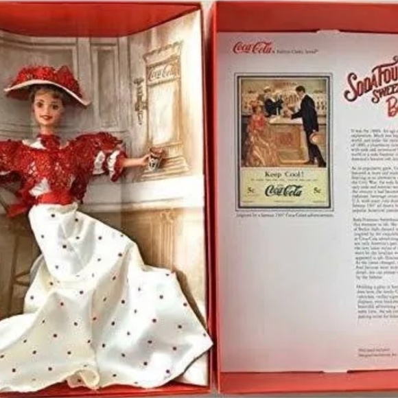 Vintage 1996 Soda Fountain Sweetheart Barbie / Coca Cola - Picture 5 of 8